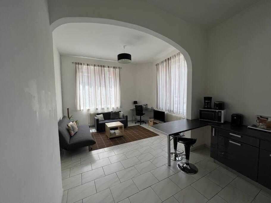 Appartement Belle Maison Quartier Henriville, Proche Centre Amiens