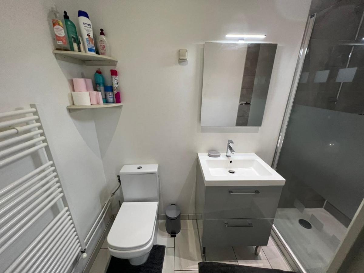 Appartement Belle Maison Quartier Henriville, Proche Centre