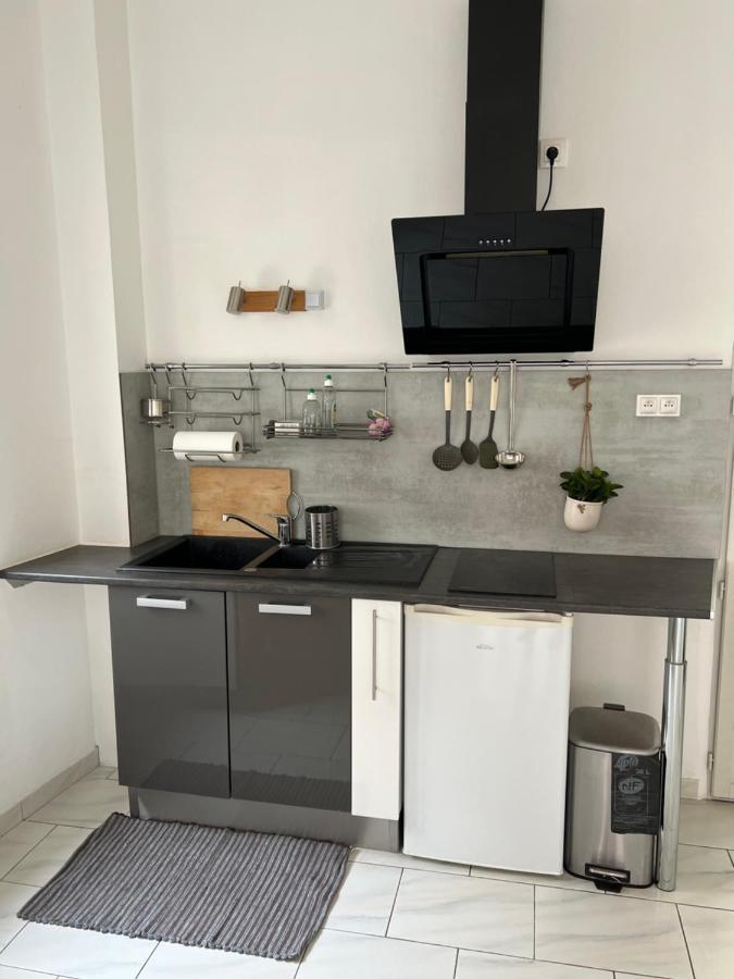 Appartement Belle Maison Quartier Henriville, Proche Centre *